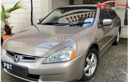 Honda Accord  '2004